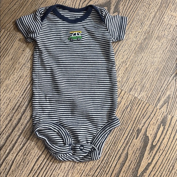 Baby boy clothes bundle Size 0-3 Months - Picture 9 of 16